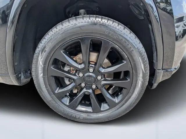 2019 Jeep Grand Cherokee Altitude 4x2