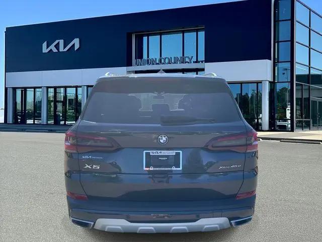 2023 BMW X5 xDrive45e