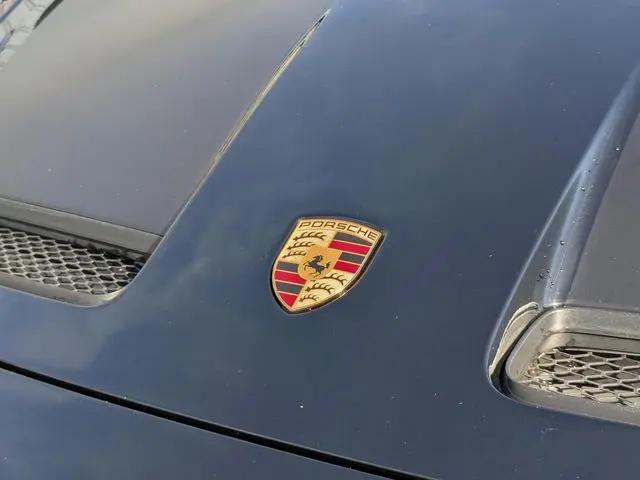 2023 Porsche 911 GT3 w/Touring Package