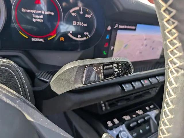 2023 Porsche 911 GT3 w/Touring Package