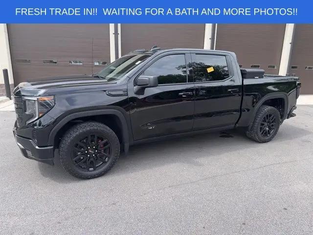 2022 GMC Sierra 1500 4WD Crew Cab Short Box Elevation