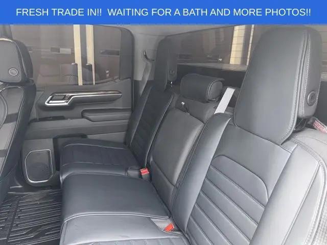 2022 GMC Sierra 1500 4WD Crew Cab Short Box Elevation