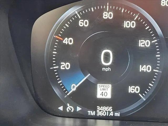 2019 Volvo S60 T6 Momentum