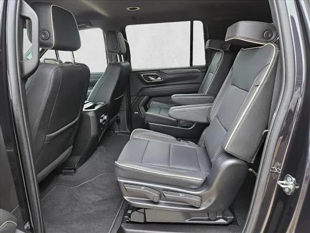 2024 GMC Yukon XL 2WD SLT