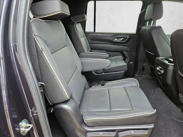 2024 GMC Yukon XL 2WD SLT