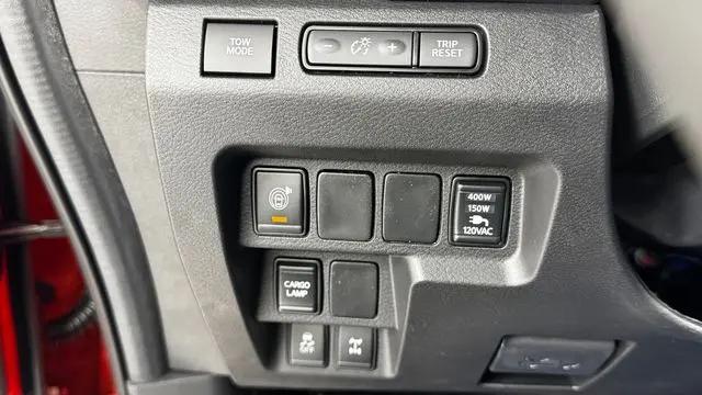 2026 Nissan Frontier Crew Cab PRO-4X 4x4