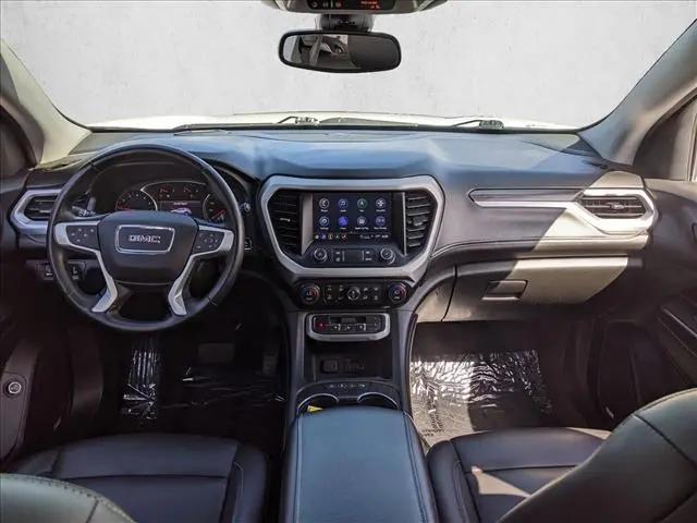 2023 GMC Acadia AWD SLT