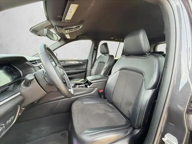 2022 Jeep Grand Cherokee Altitude 4x4