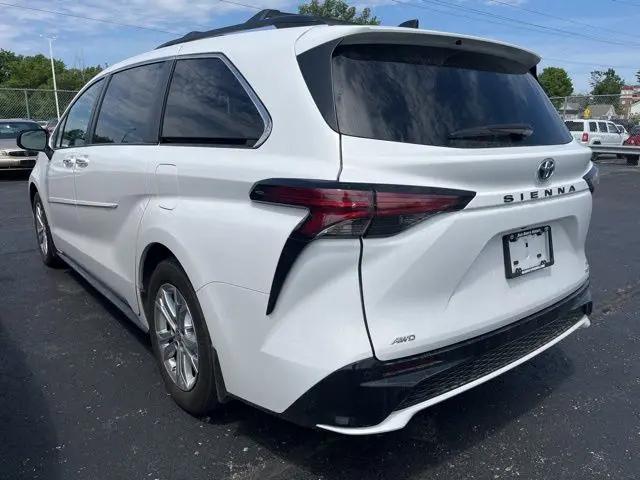 2023 Toyota Sienna XSE