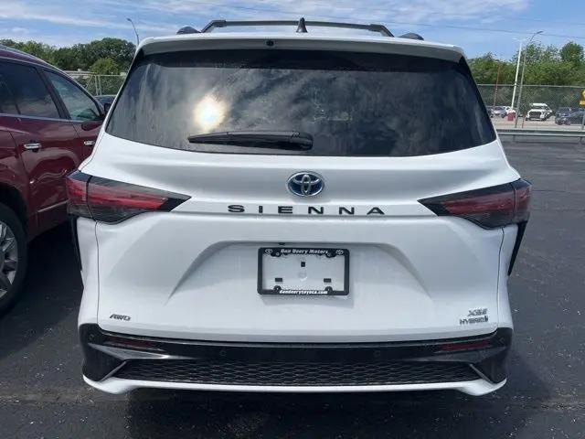 2023 Toyota Sienna XSE