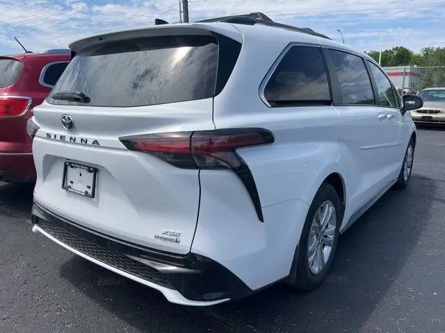 2023 Toyota Sienna XSE