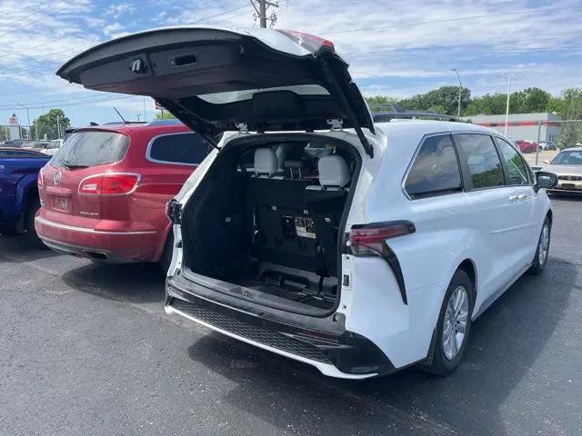 2023 Toyota Sienna XSE