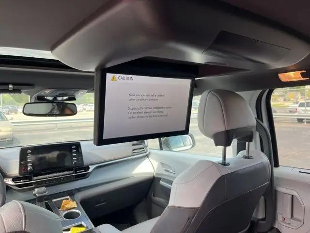 2023 Toyota Sienna XSE