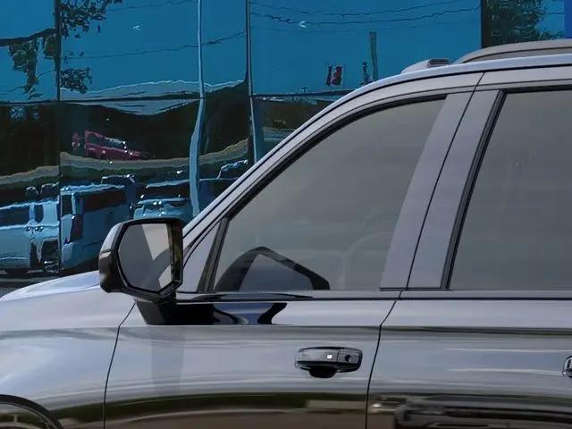 2026 Chevrolet Suburban RST, 4WD
