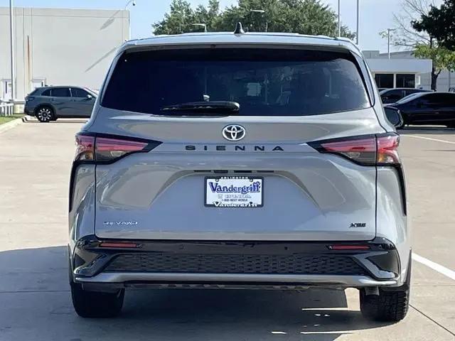 2025 Toyota Sienna XSE
