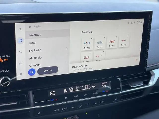 2025 Toyota Sienna XSE