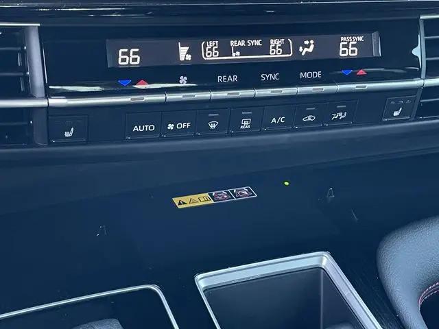 2025 Toyota Sienna XSE