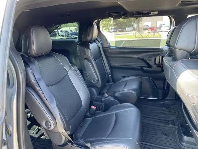 2025 Toyota Sienna XSE