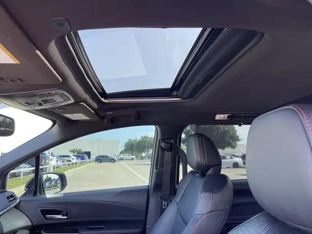 2025 Toyota Sienna XSE