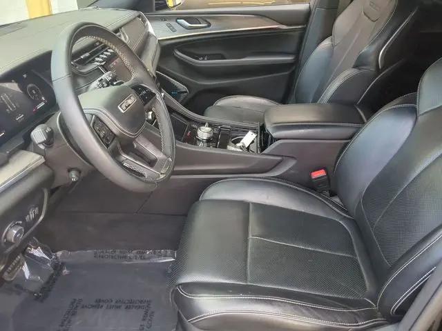 2023 Jeep Grand Cherokee Overland 4x4