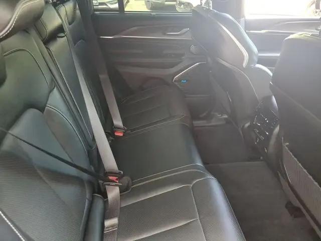 2023 Jeep Grand Cherokee Overland 4x4