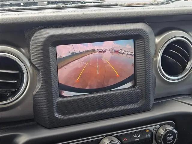 2020 Jeep Wrangler Sahara 4x4