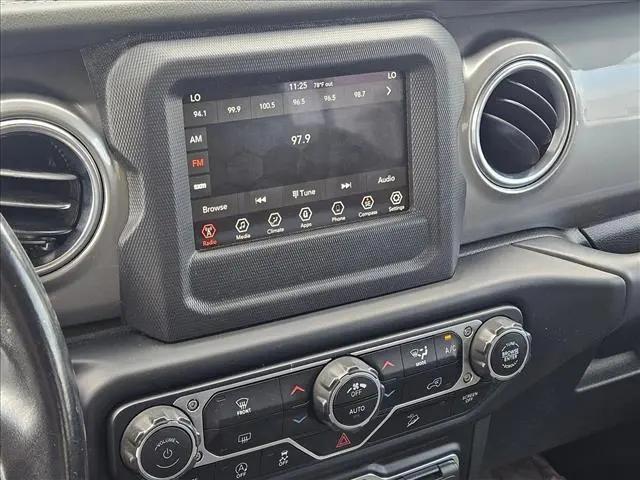 2020 Jeep Wrangler Sahara 4x4