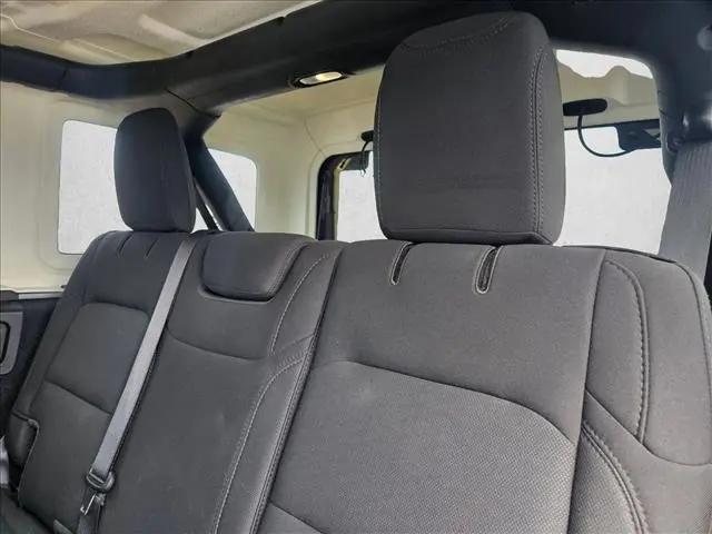 2020 Jeep Wrangler Sahara 4x4