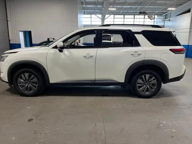 2024 Nissan Pathfinder SV FWD
