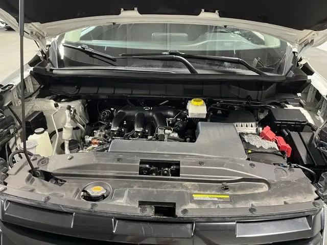 2024 Nissan Pathfinder SV FWD