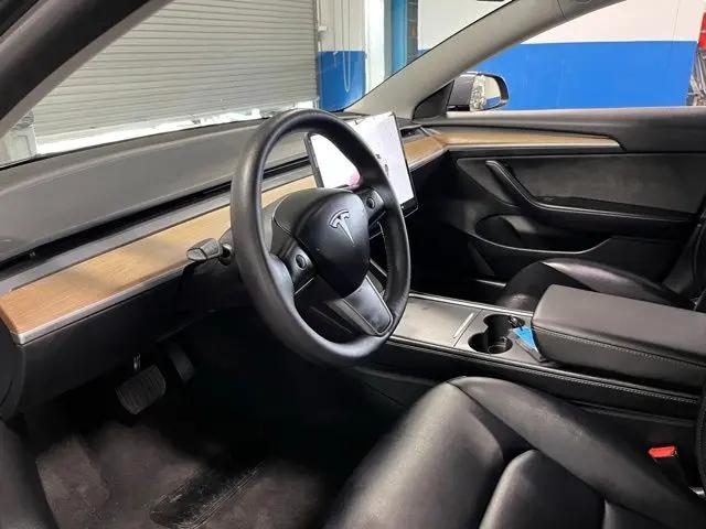 2023 Tesla Model 3 Rear-Wheel Drive