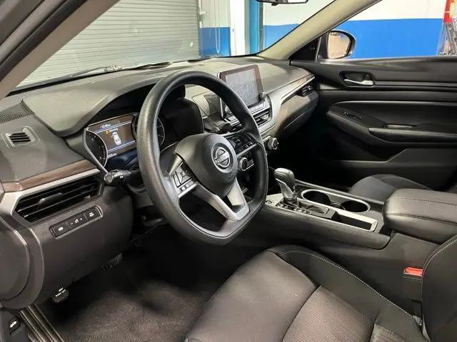 2024 Nissan Altima SV FWD