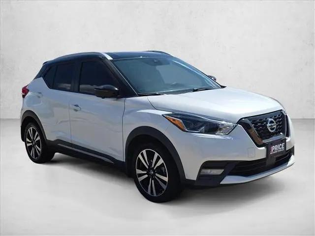 2020 Nissan Kicks SR Xtronic CVT