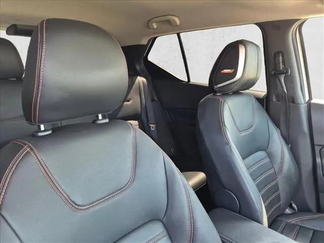2020 Nissan Kicks SR Xtronic CVT