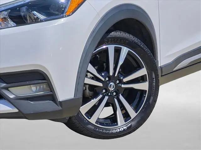 2020 Nissan Kicks SR Xtronic CVT