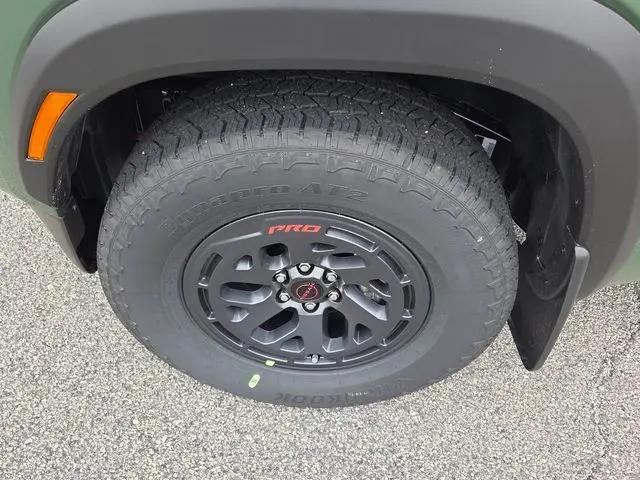 2026 Nissan Frontier Crew Cab PRO-X 4x2