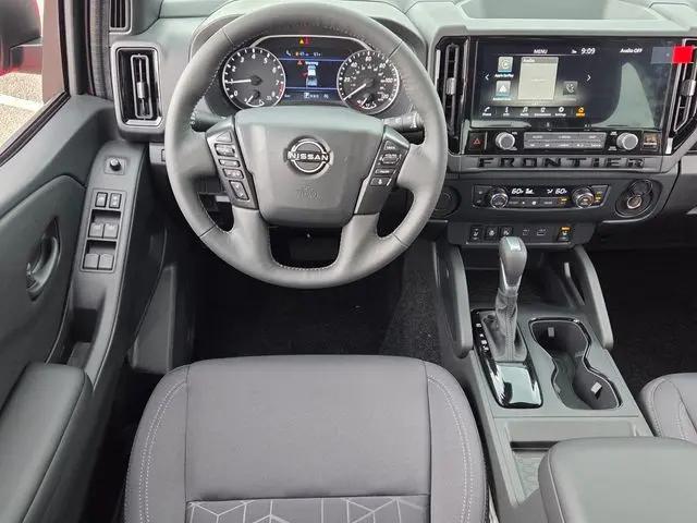 2026 Nissan Frontier Crew Cab SV 4x2