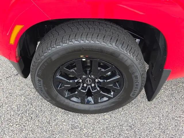 2026 Nissan Frontier Crew Cab SV 4x2