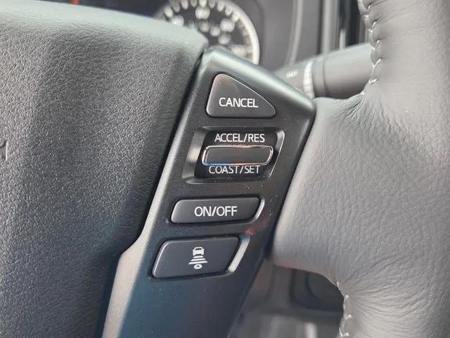 2026 Nissan Frontier Crew Cab SV 4x2