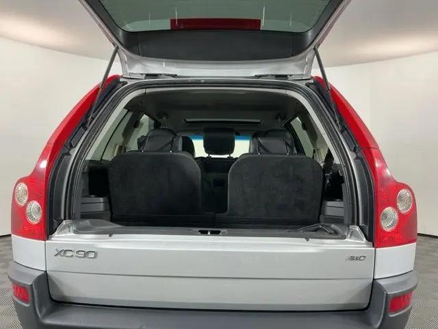 2005 Volvo XC90 2.5T AWD