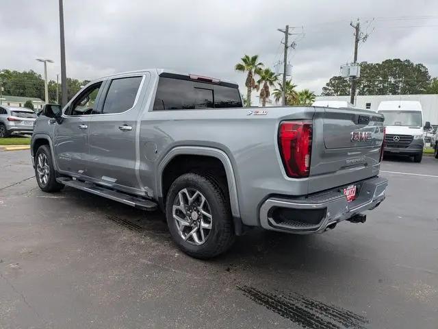 2024 GMC Sierra 1500 4WD Crew Cab Short Box SLT