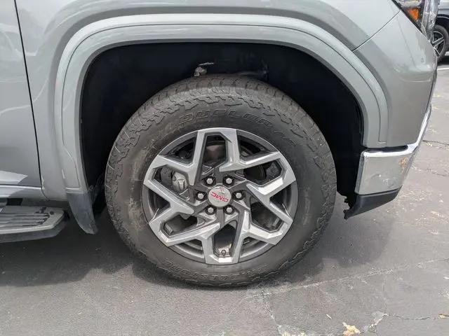 2024 GMC Sierra 1500 4WD Crew Cab Short Box SLT