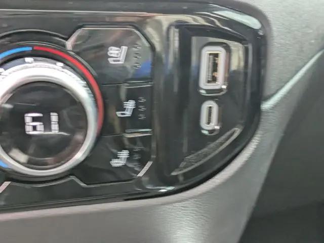 2024 GMC Sierra 1500 4WD Crew Cab Short Box SLT