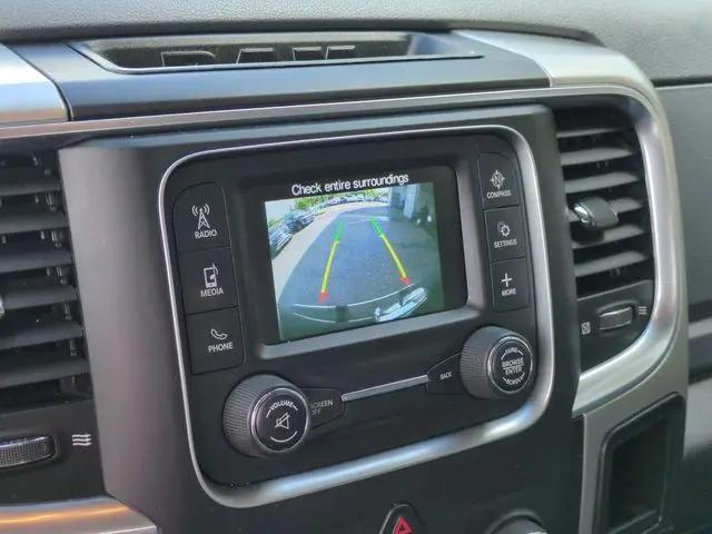 2019 Ram 1500 Classic SLT Crew Cab 4x4 6'4" Box