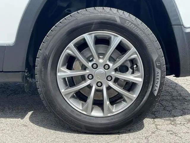 2022 Jeep Cherokee Latitude Lux 4x4