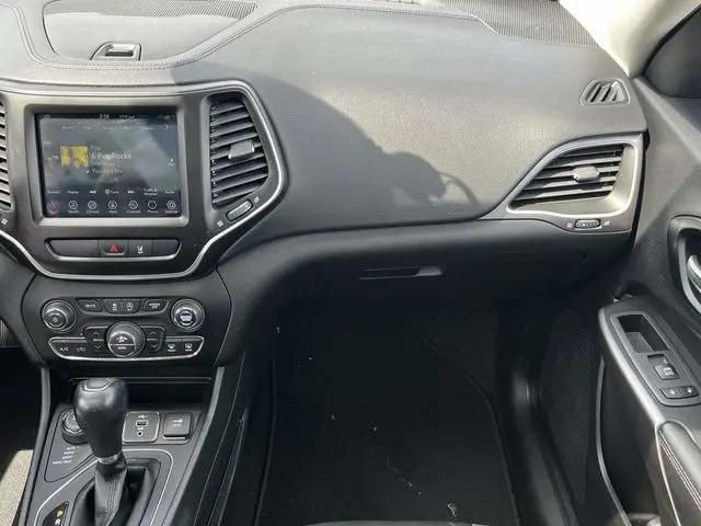 2022 Jeep Cherokee Latitude Lux 4x4