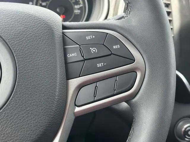 2022 Jeep Cherokee Latitude Lux 4x4