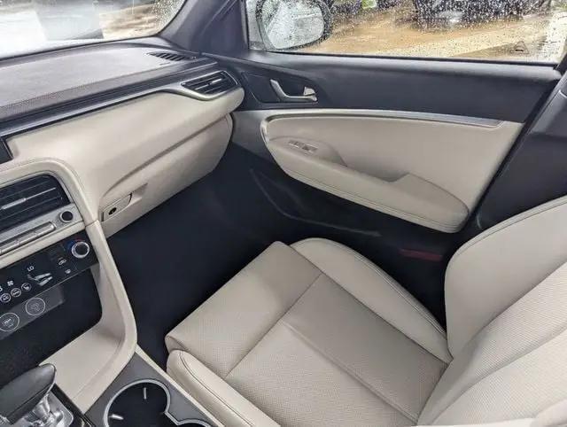 2025 Genesis G70 2.5T AWD