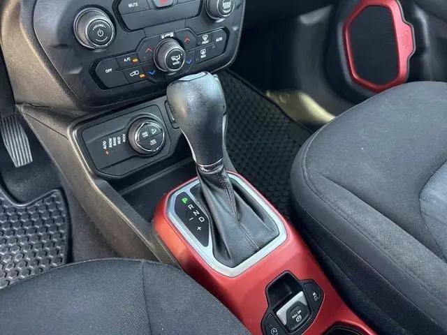 2020 Jeep Renegade Trailhawk 4x4