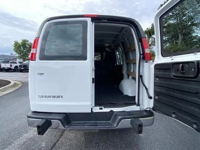 2025 GMC Savana Cargo RWD 2500 Regular Wheelbase Work Van